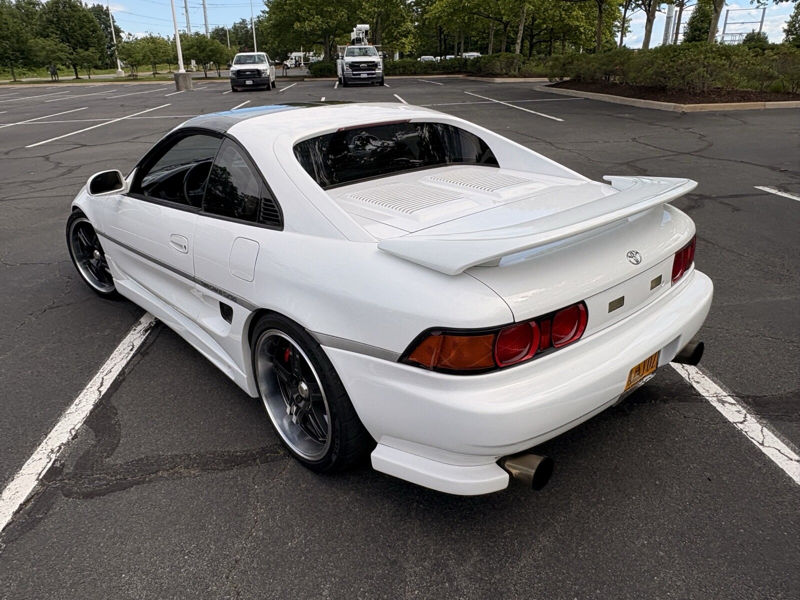 Toyota-MR2-1993-Coupe-4