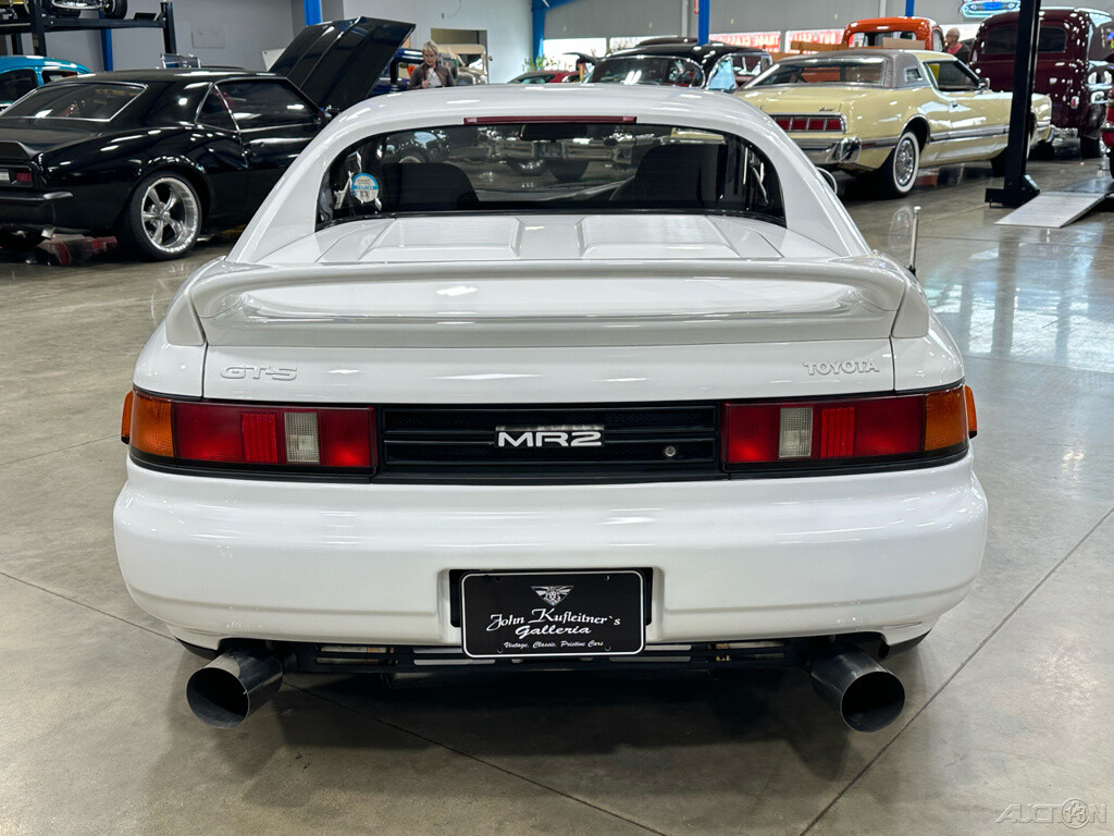 Toyota-MR2-1993-Coupe-5