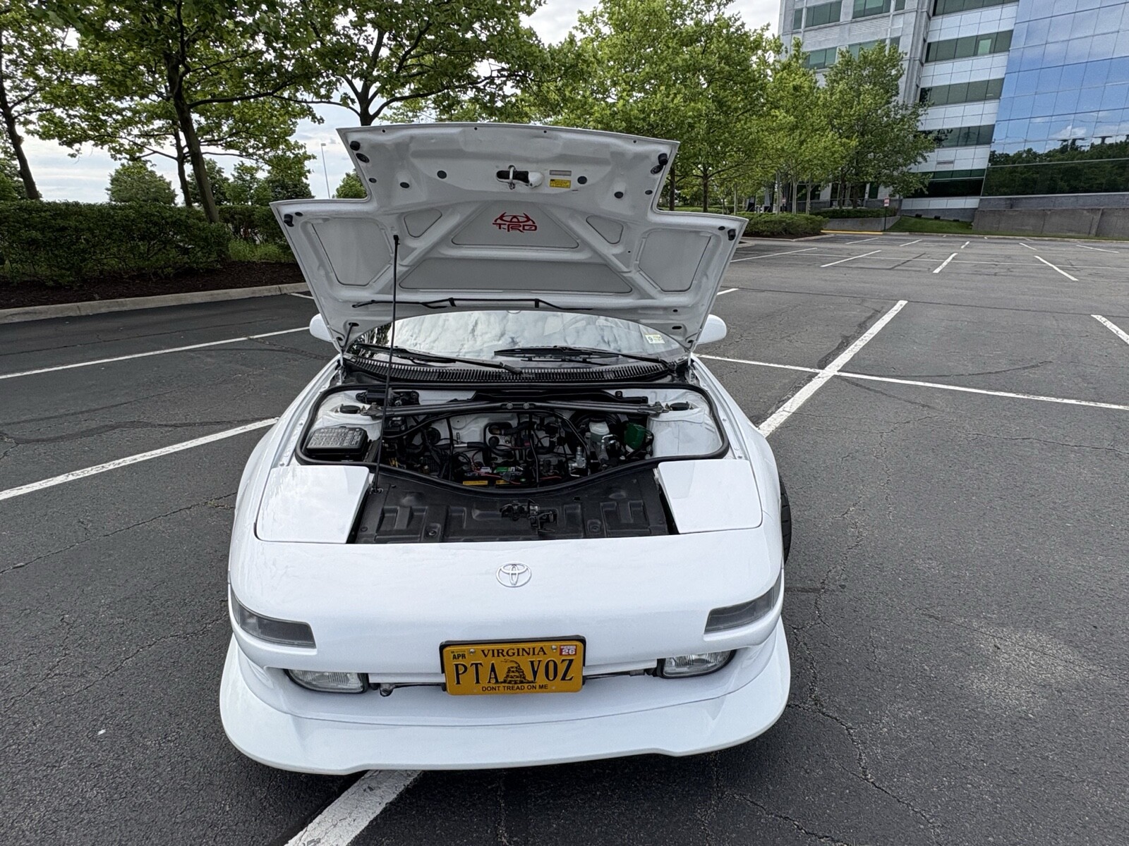 Toyota-MR2-1993-Coupe-8