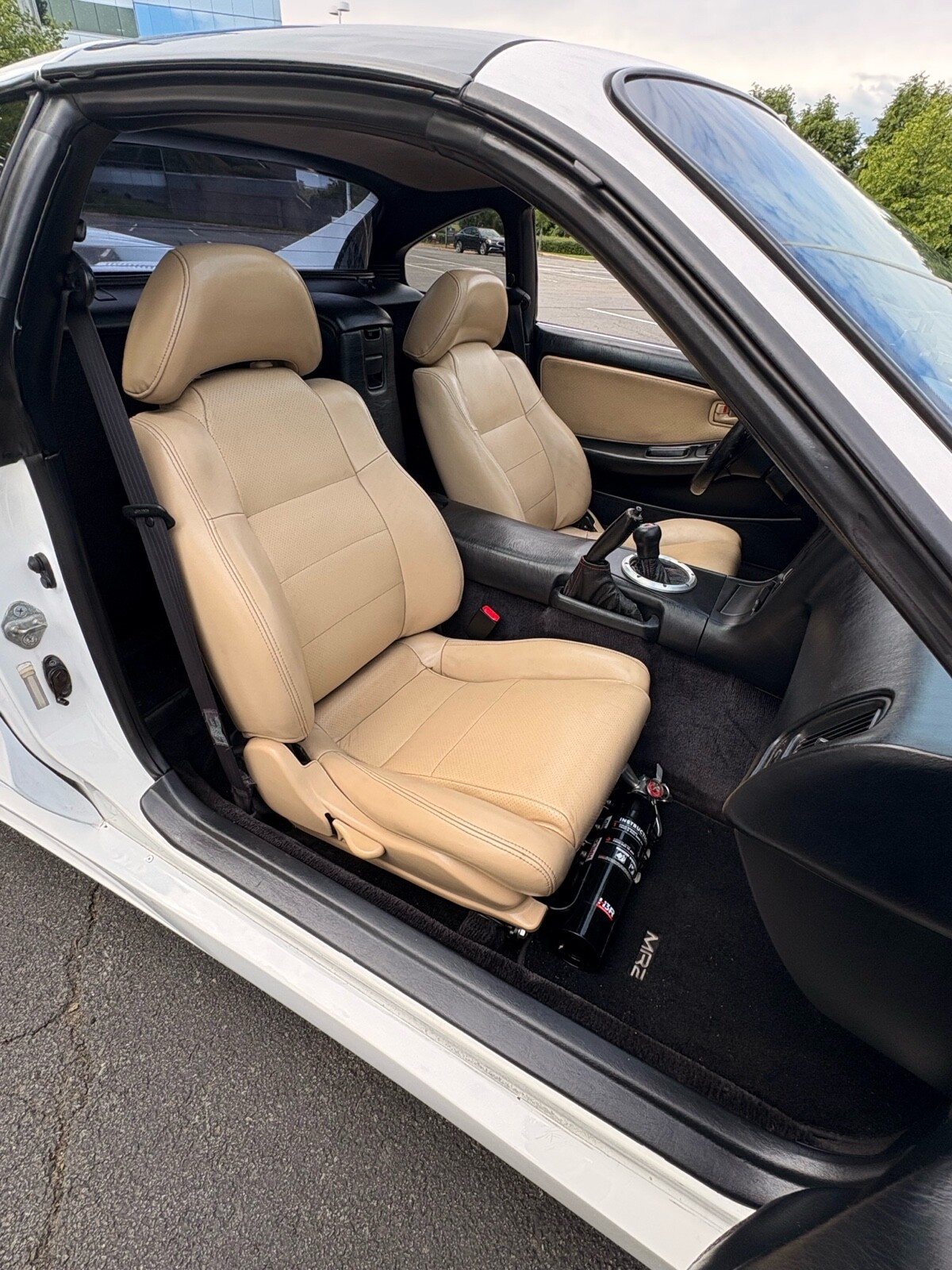Toyota-MR2-1993-Coupe-9
