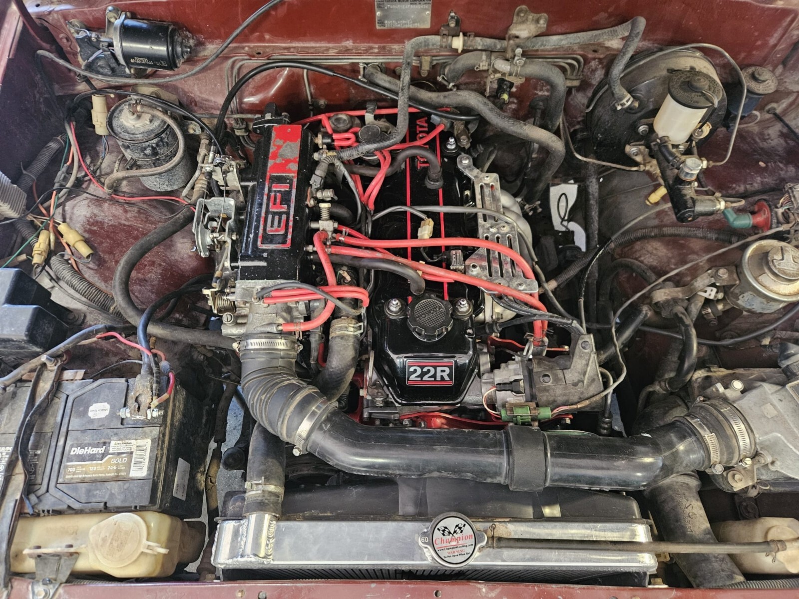 Toyota-Pickup-1985-13