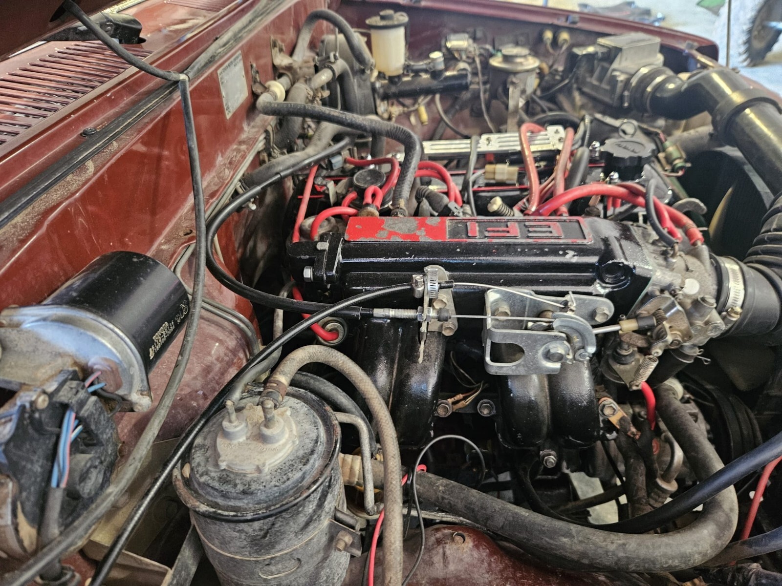 Toyota-Pickup-1985-14