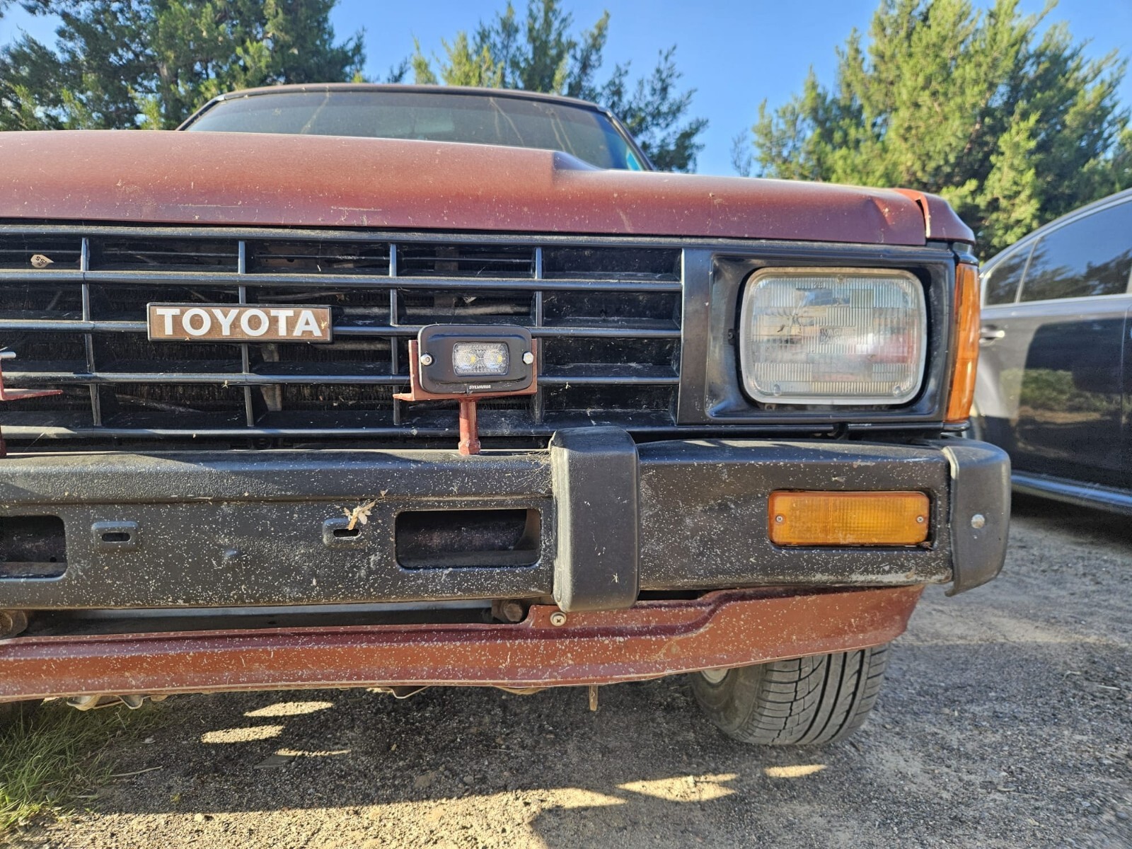 Toyota-Pickup-1985-5