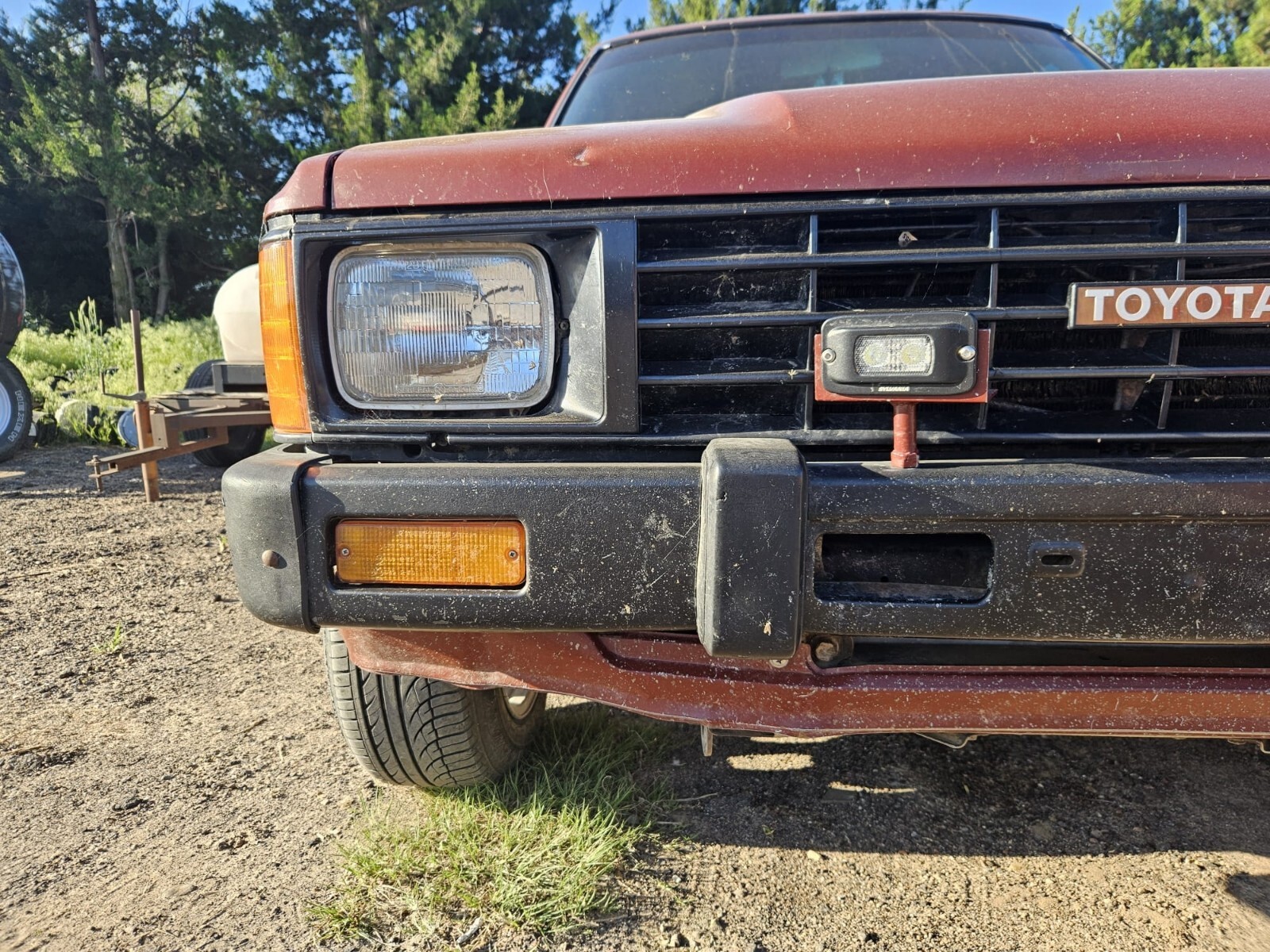 Toyota-Pickup-1985-6