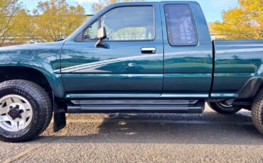 Toyota-Pickup-1994-Extended-Cab-Pickup-11