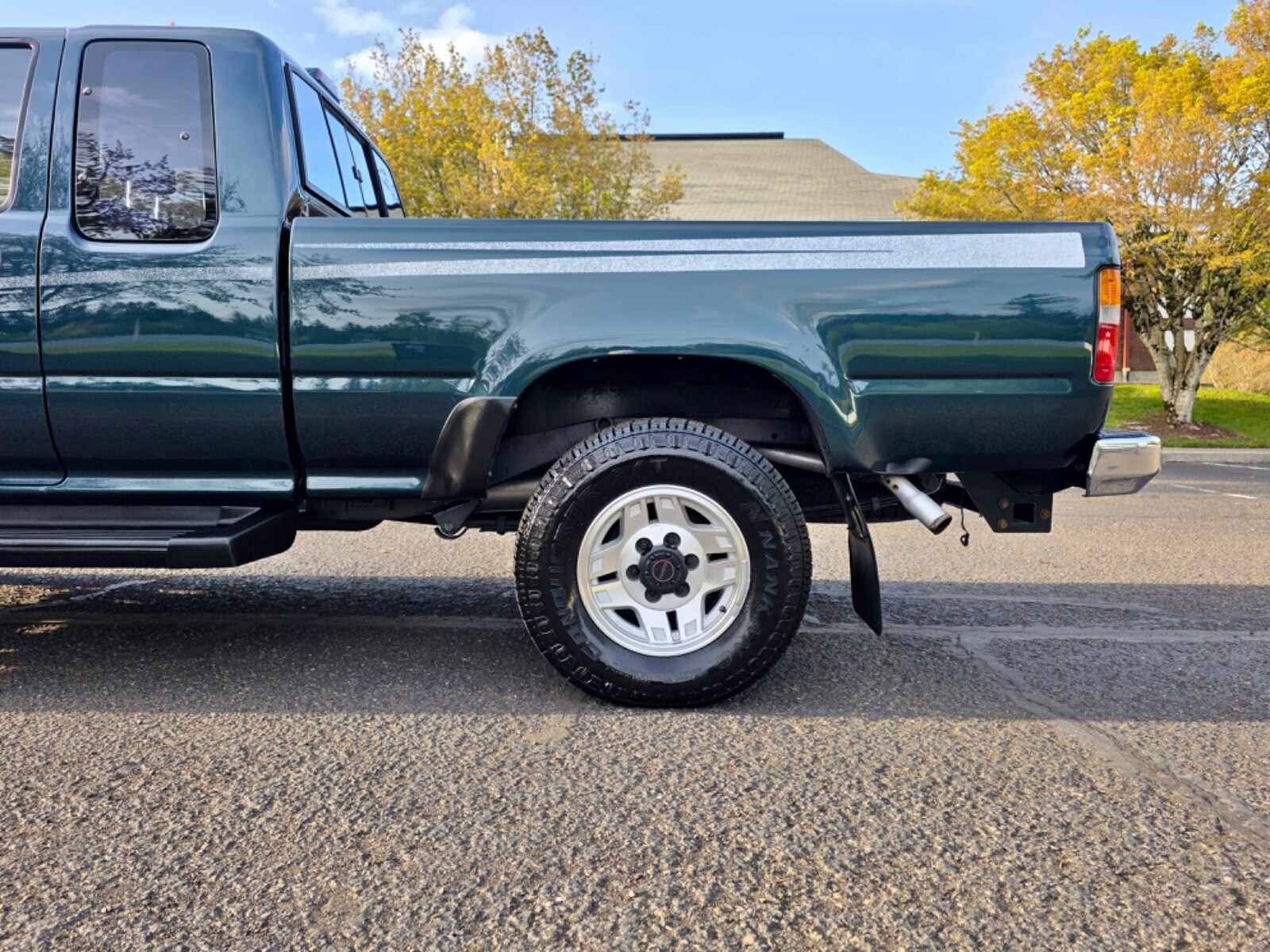 Toyota-Pickup-1994-Extended-Cab-Pickup-12
