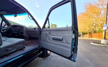 Toyota-Pickup-1994-Extended-Cab-Pickup-22