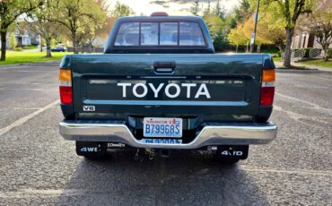 Toyota-Pickup-1994-Extended-Cab-Pickup-3