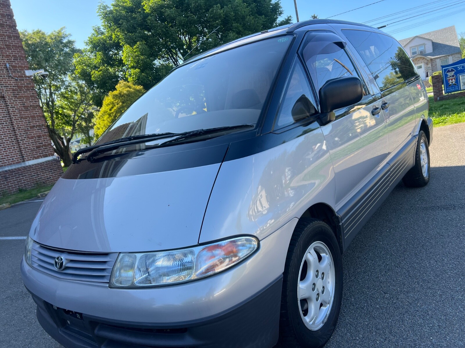 Toyota-Previa-1900-Minivan-14