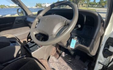 Toyota-Super-Custom-1994-Minivan-17