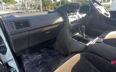 Toyota-Super-Custom-1994-Minivan-20