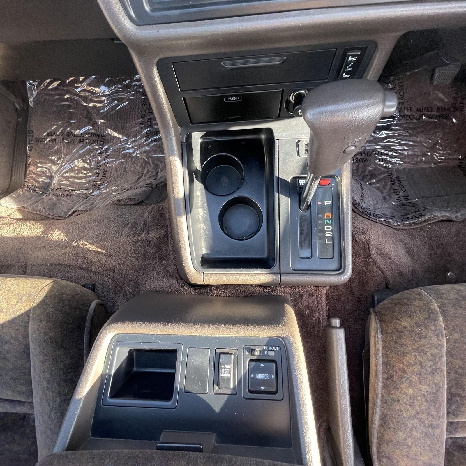 Toyota-Super-Custom-1994-Minivan-24