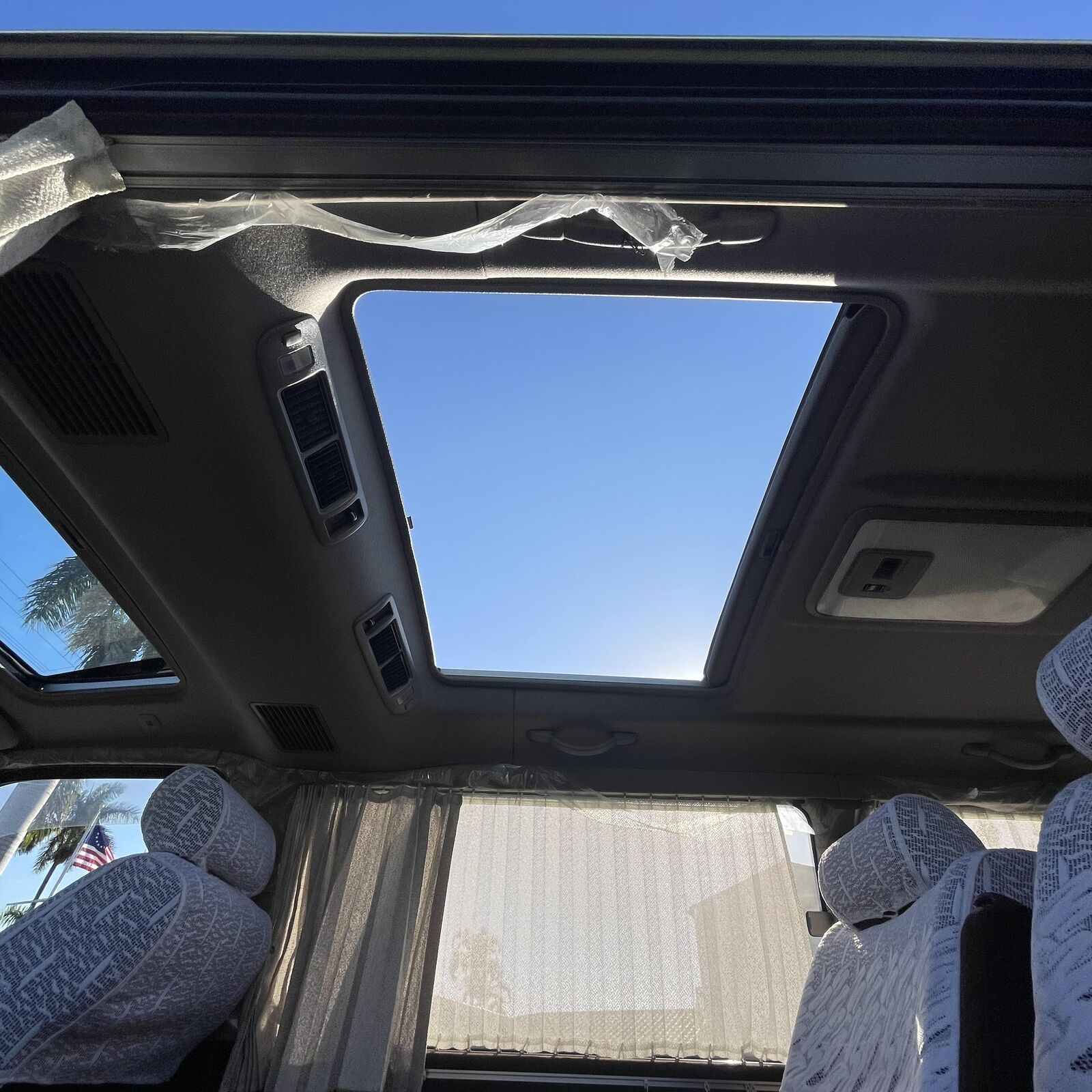 Toyota-Super-Custom-1994-Minivan-28