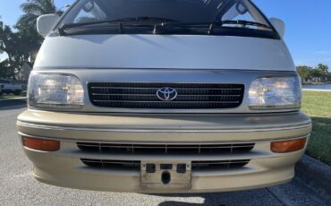 Toyota-Super-Custom-1994-Minivan-38