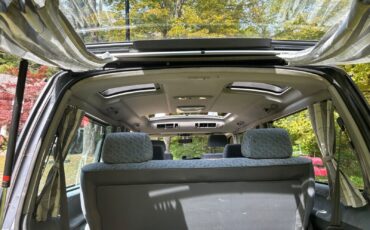 Toyota-Super-Custom-1995-van-12