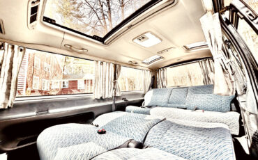 Toyota-Super-Custom-1995-van-13