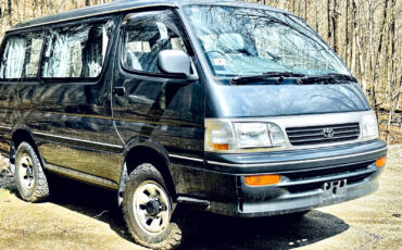 Toyota-Super-Custom-1995-van-22