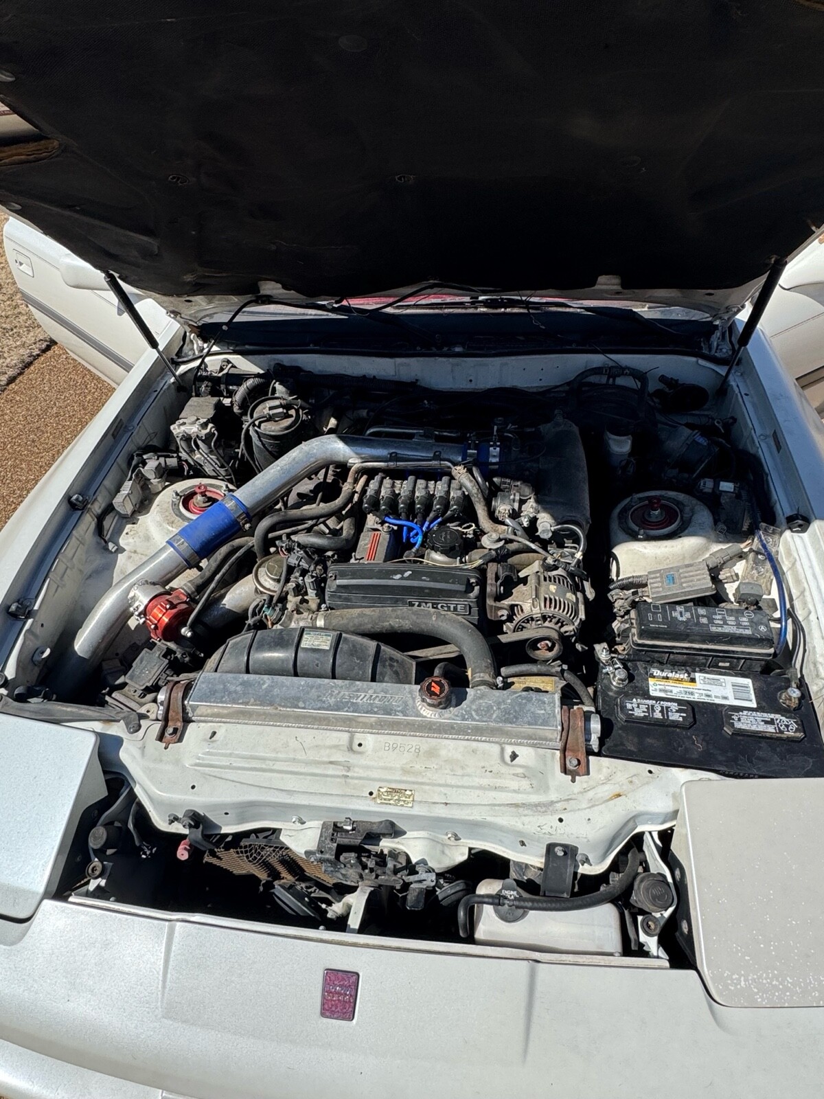 Toyota-Supra-1990-Hatchback-15