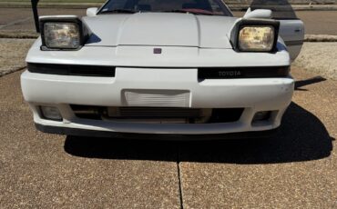 Toyota-Supra-1990-Hatchback-2