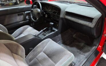 Toyota-Supra-1991-Hatchback-11