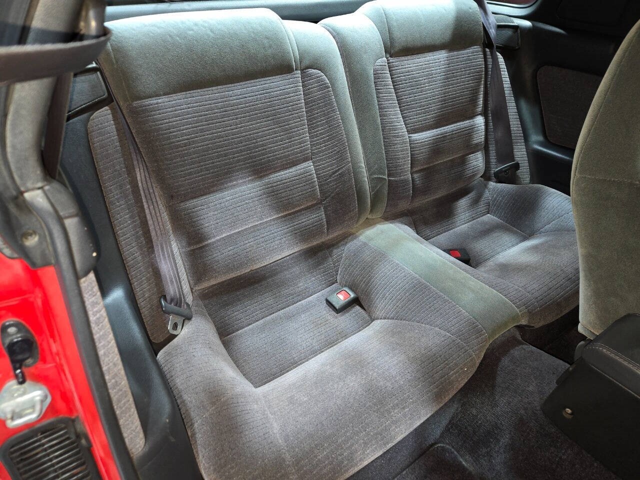 Toyota-Supra-1991-Hatchback-13