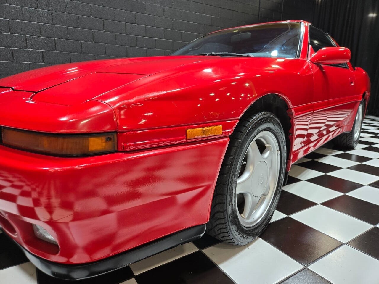 Toyota-Supra-1991-Hatchback-28