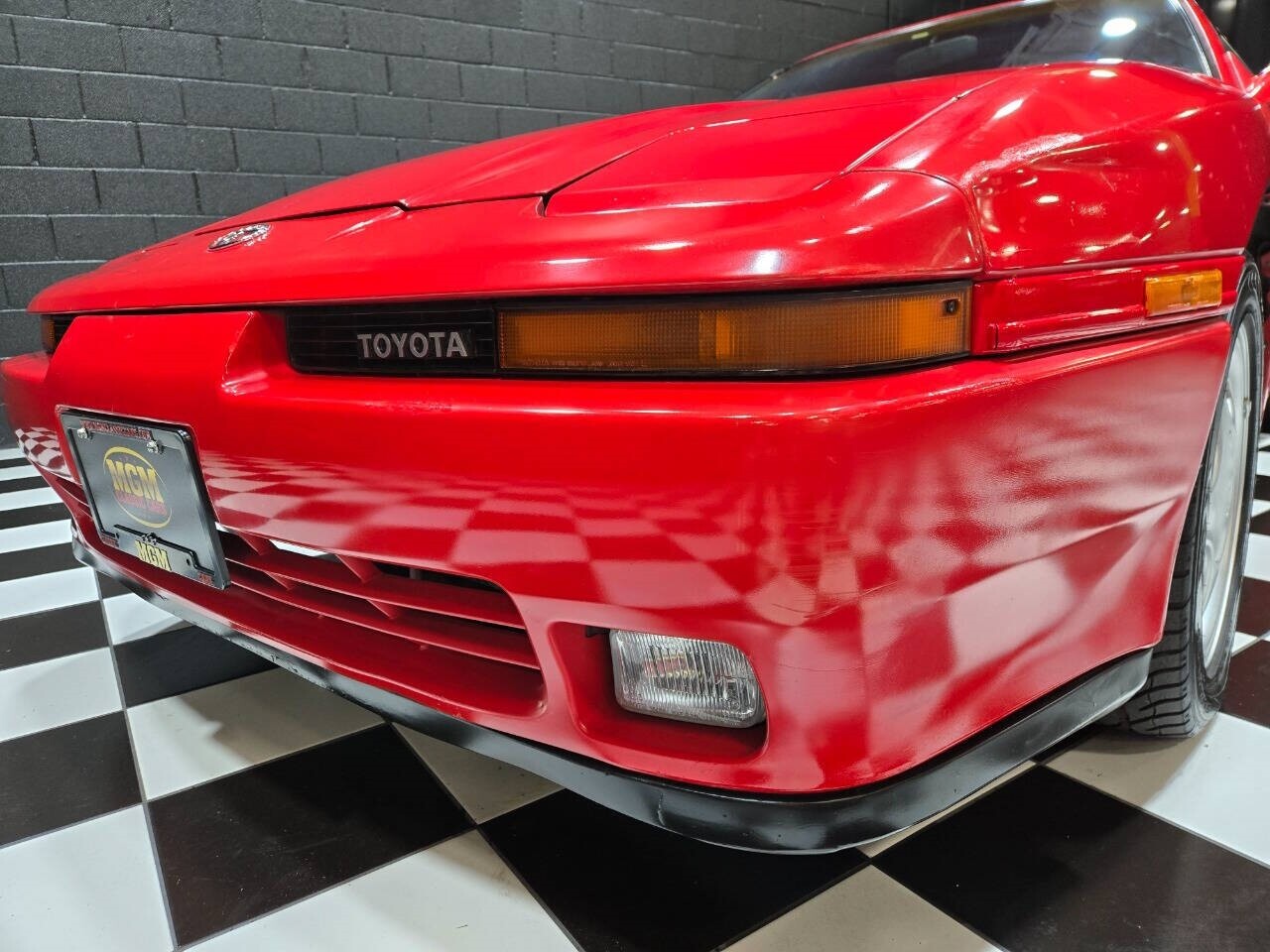 Toyota-Supra-1991-Hatchback-30