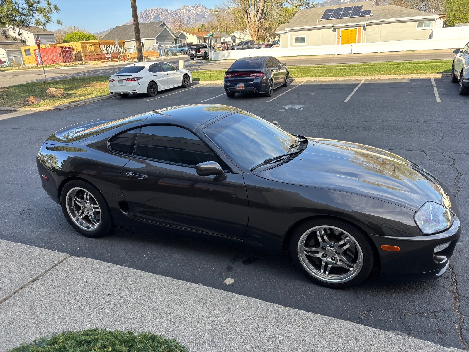 Toyota-Supra-1993-Hatchback-14