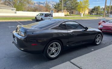 Toyota-Supra-1993-Hatchback-21
