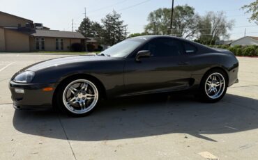Toyota-Supra-1993-Hatchback-5