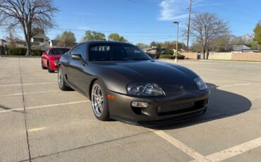 Toyota-Supra-1993-Hatchback-8