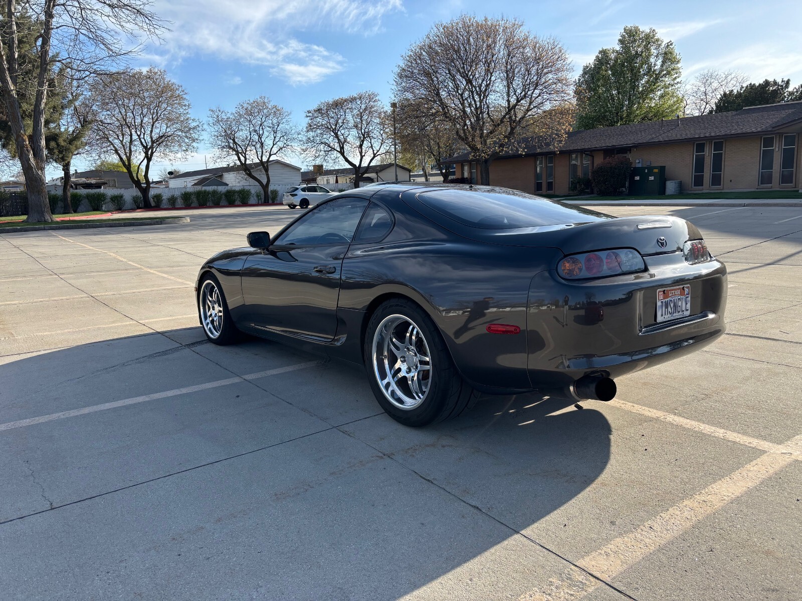Toyota-Supra-1993-Hatchback-9