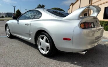 Toyota-Supra-1994-12