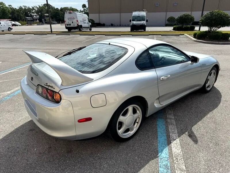 Toyota-Supra-1994-16