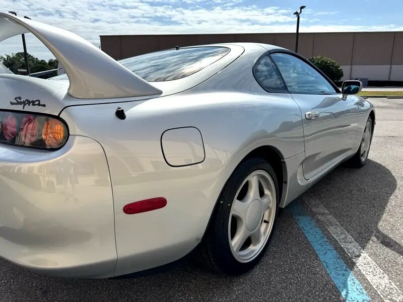 Toyota-Supra-1994-19
