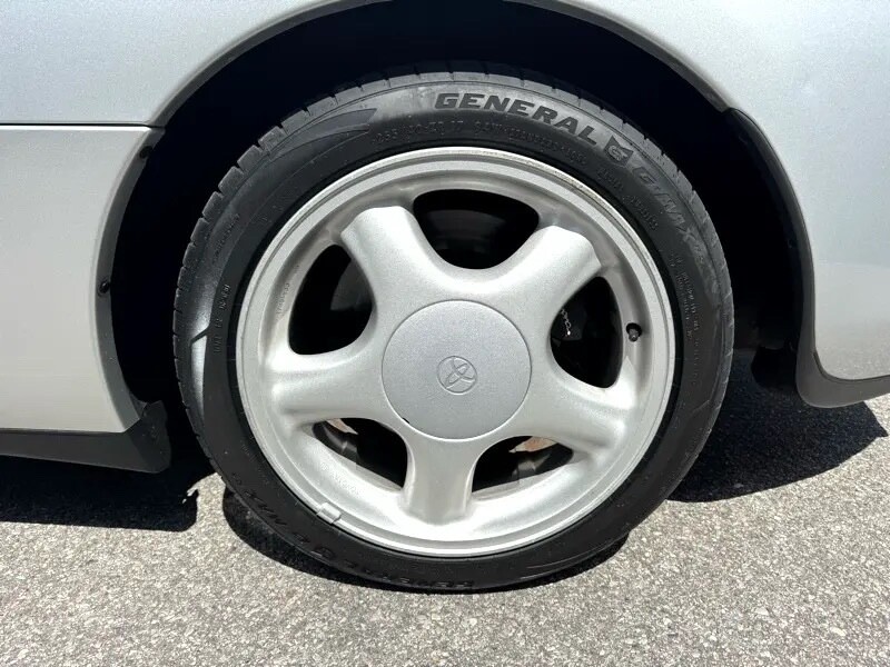 Toyota-Supra-1994-22