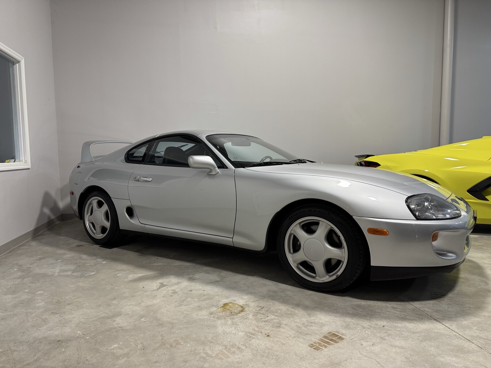 Toyota-Supra-1994-27