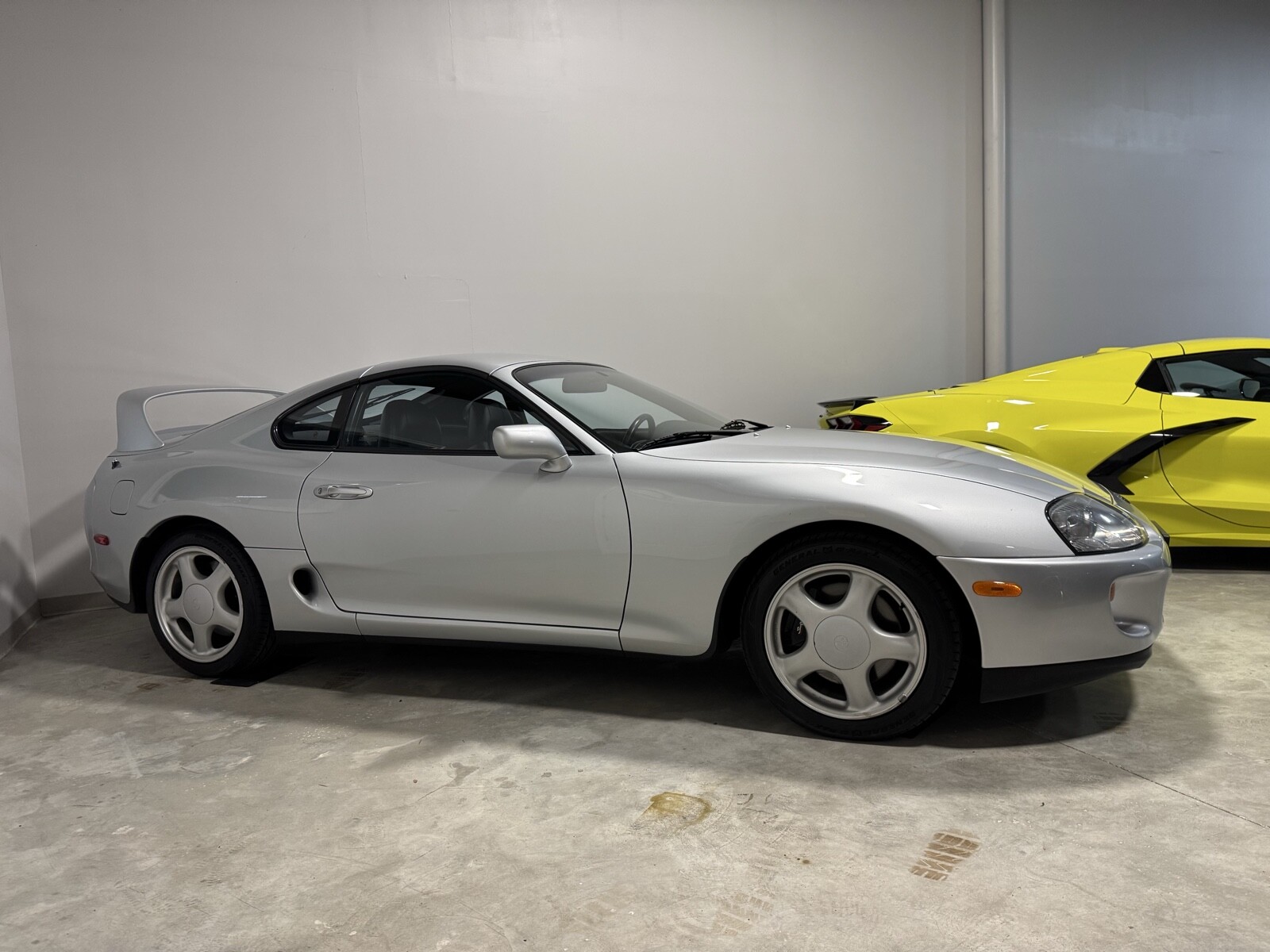 Toyota-Supra-1994-30