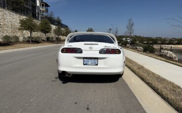 Toyota-Supra-1994-Hatchback-3
