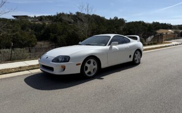 Toyota-Supra-1994-Hatchback-6