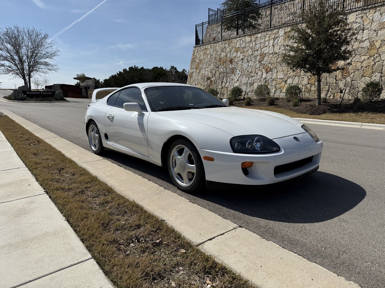Toyota-Supra-1994-Hatchback