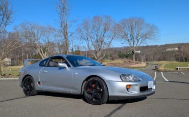 Toyota-Supra-1995-Coupe-1