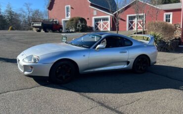 Toyota-Supra-1995-Coupe-2