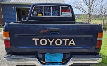 Toyota-Tacoma-1991-Standard-Cab-Pickup-14