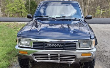 Toyota-Tacoma-1991-Standard-Cab-Pickup-2