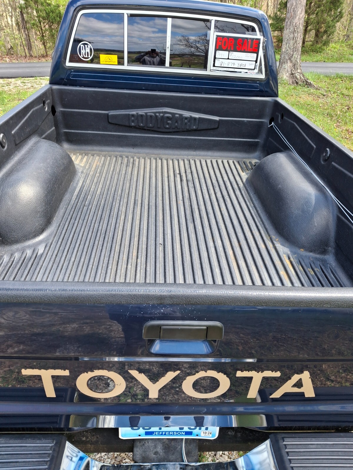 Toyota-Tacoma-1991-Standard-Cab-Pickup-26