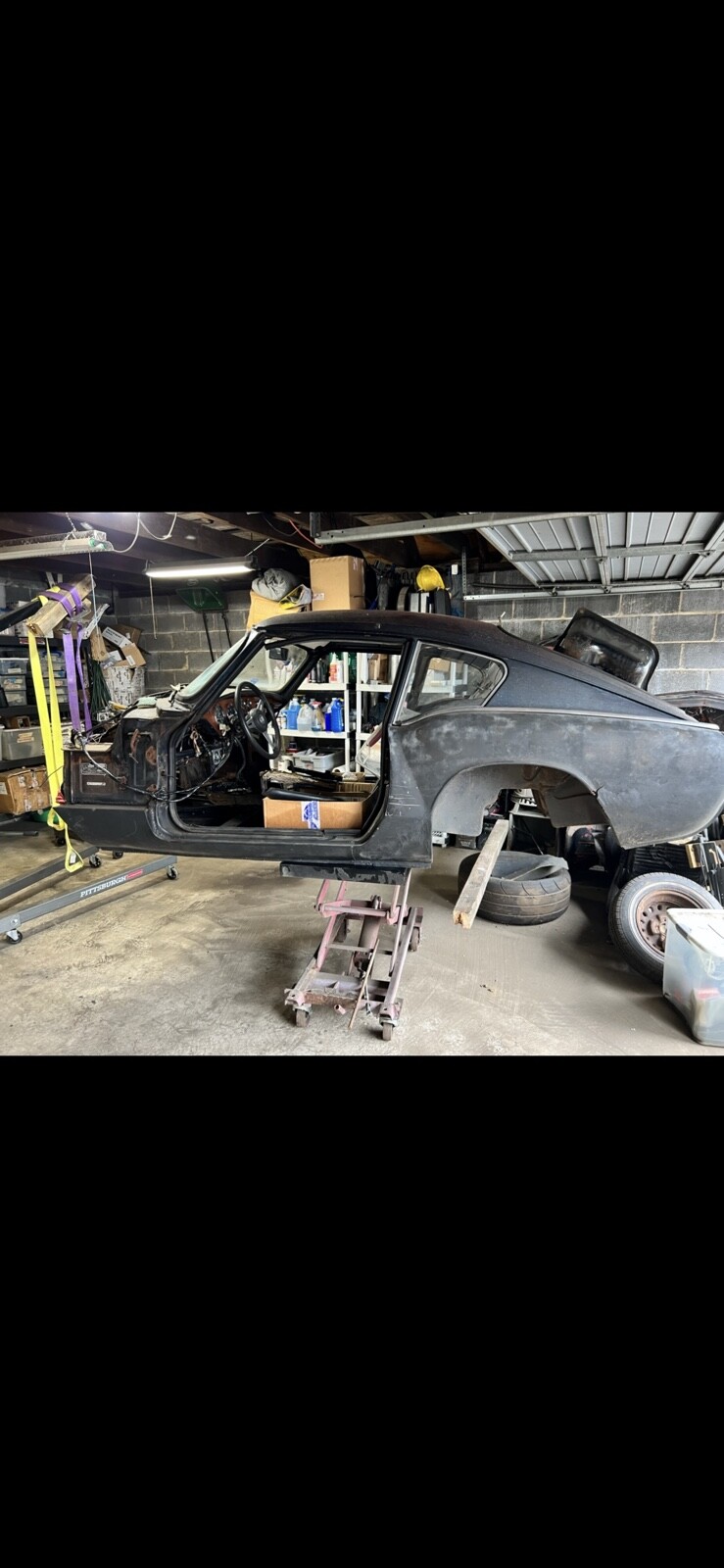 Triumph-GT6-1968-16