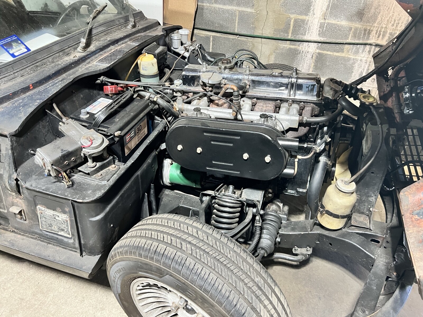 Triumph-GT6-1968-2