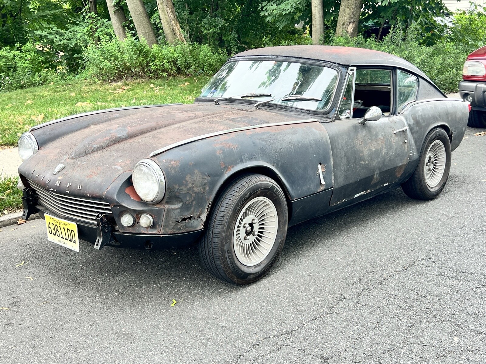 Triumph-GT6-1968-4