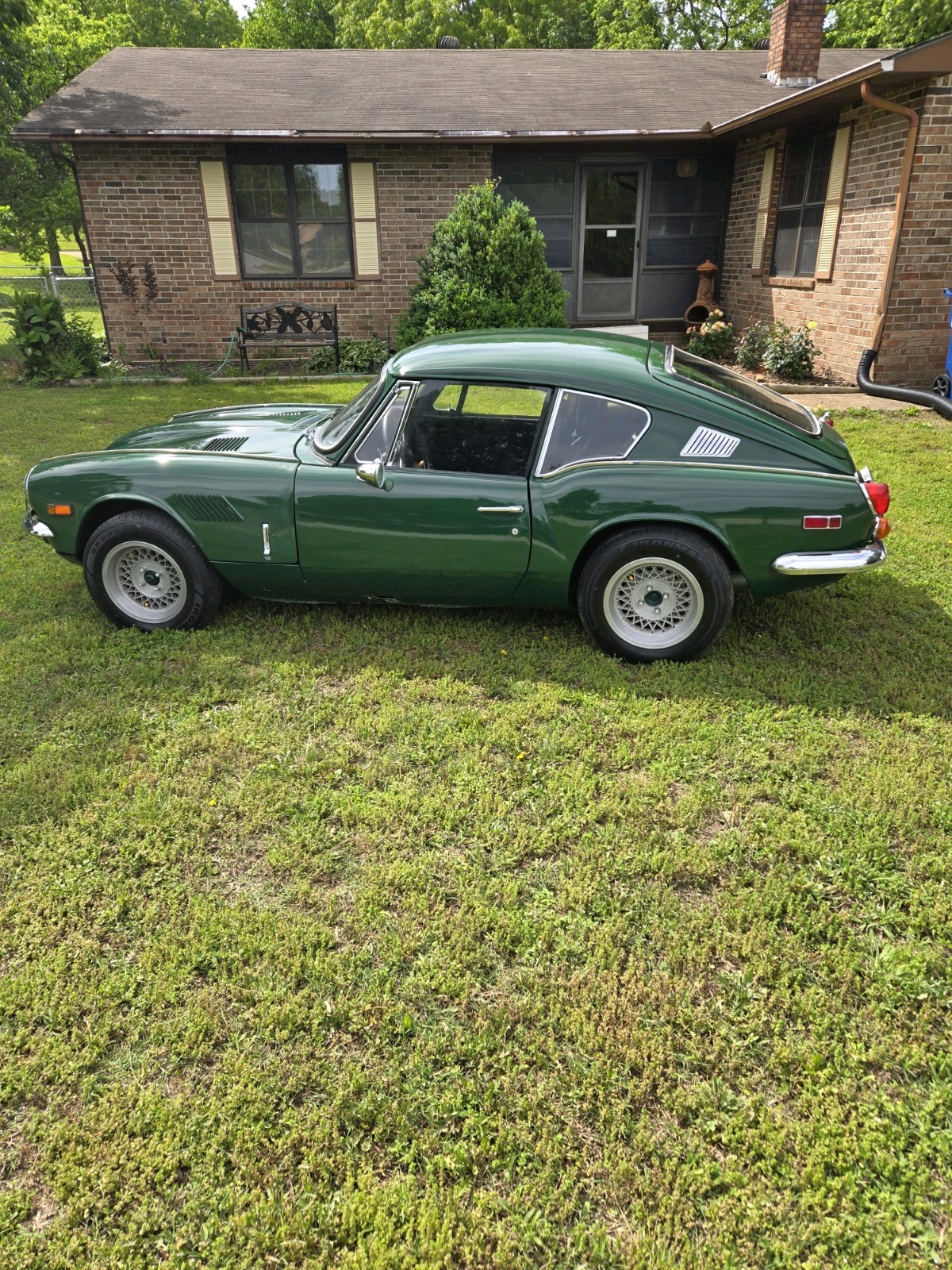 Triumph-GT6-1970-Hatchback-6